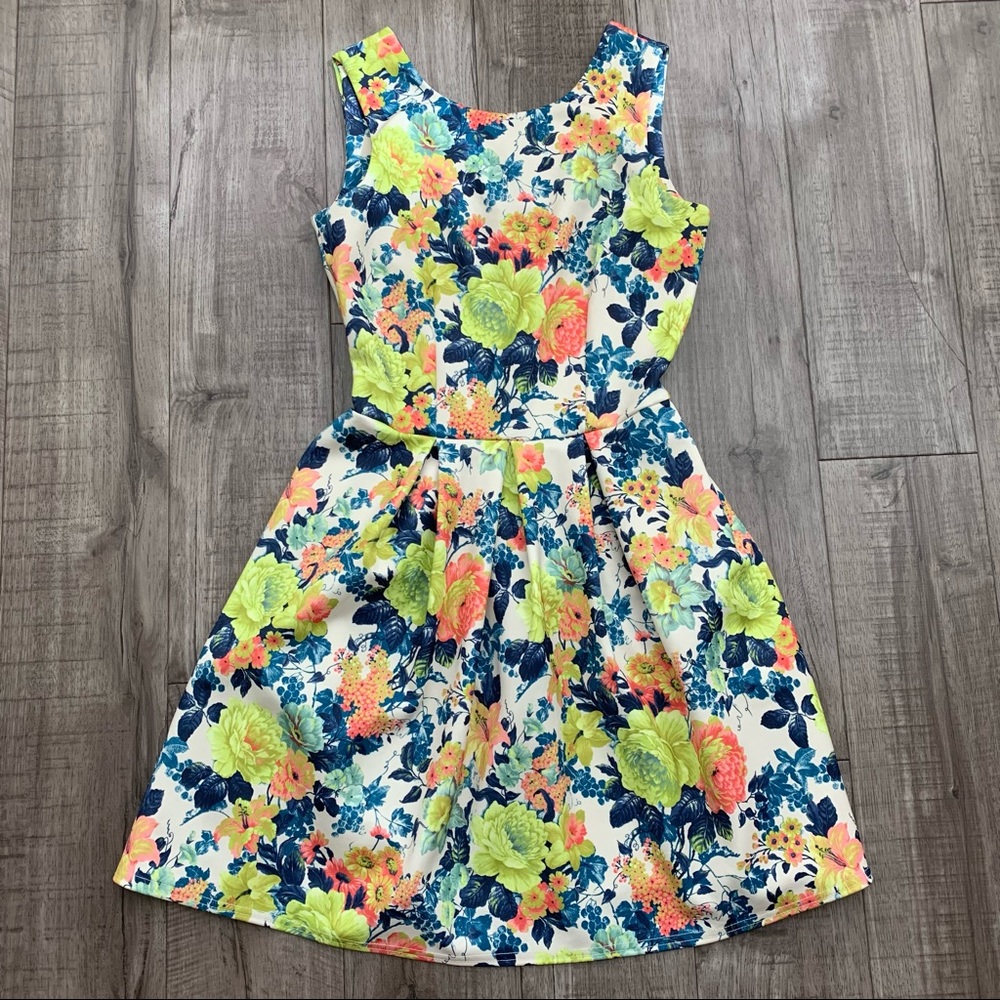 Closet London Floral Scuba Fit Flare Dress UK8/US4